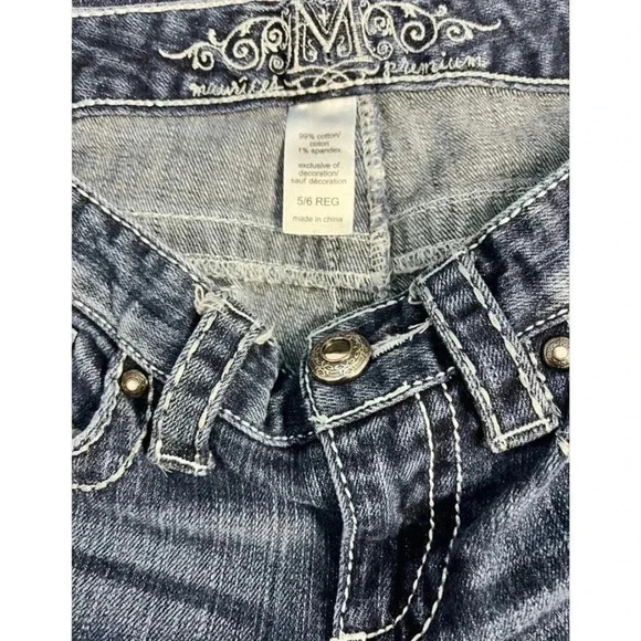Maurices Premium Jeans - Picture 3 of 3